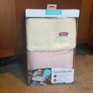 JJ Cole BundleMe Car seat cover